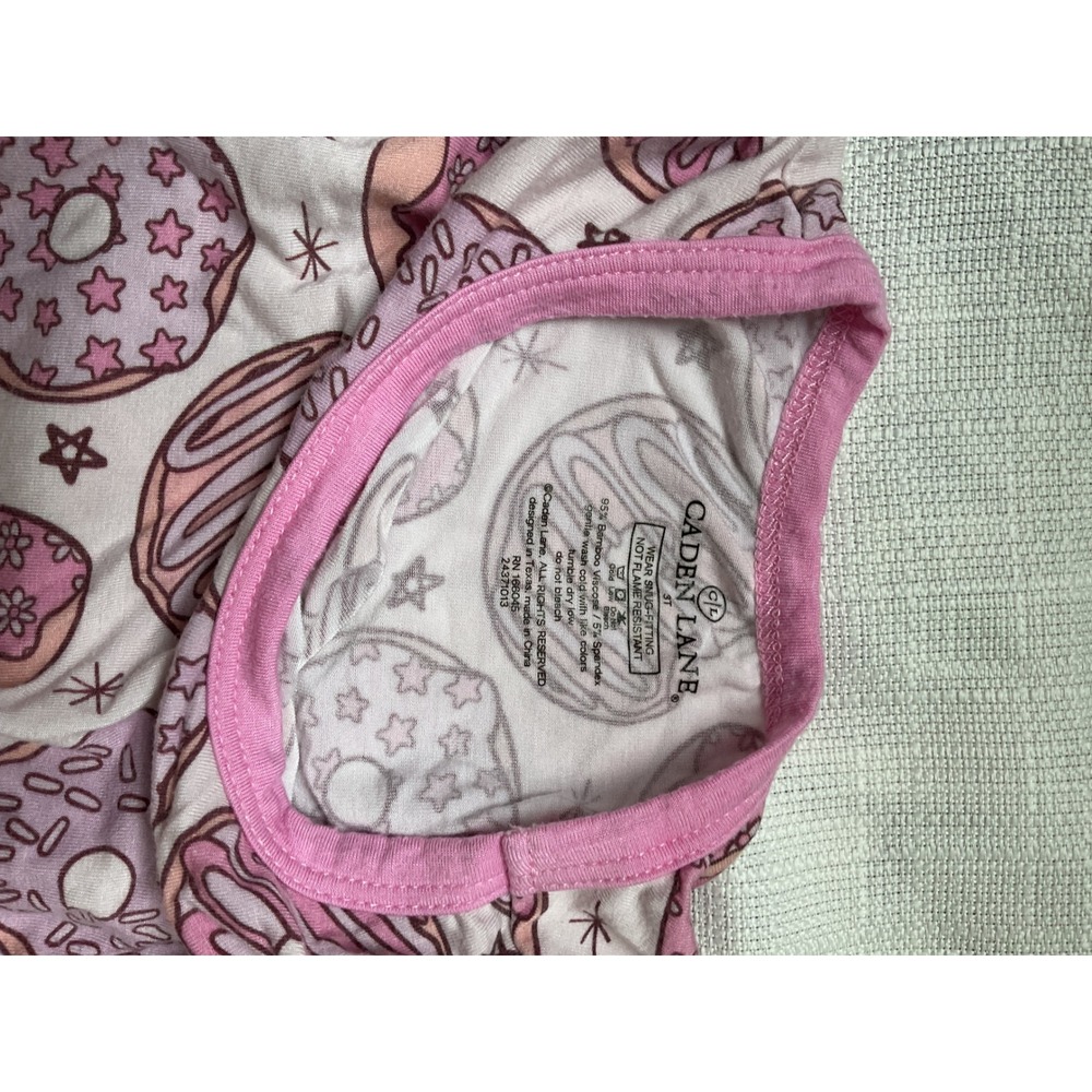 Caden Lane Kids Pink Donut Print Bamboo Viscose Pajama Set Size 5T - Picture 4 of 4
